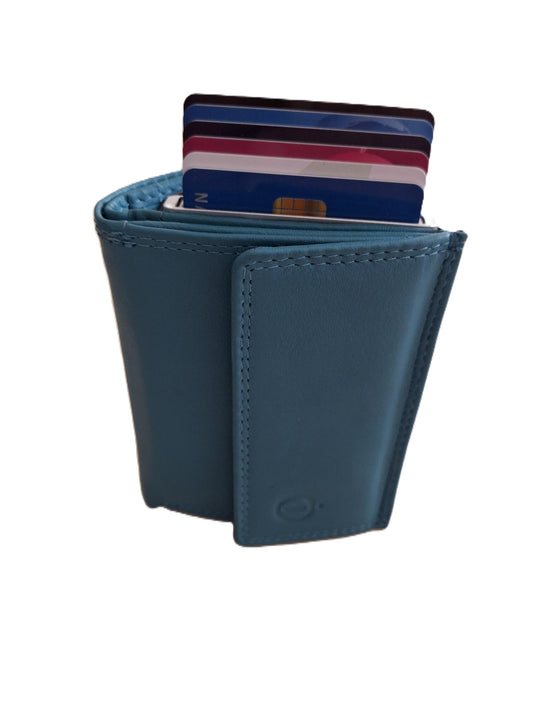 OI Turquoise leren portemonnee met Figuretta pasjeshouder en ruimte voor kleingeld / Compact portemonneetje met Cardprotector en ruim munt vak / compleet beursje met RFID SAFE kastje / aqua blauw- mint groen leer / 146Turquoise