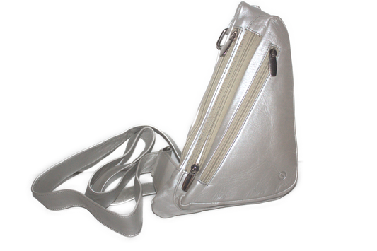 Zilveren triangel/ driehoek Crossbody tas/ zacht rund leder/ om schuin te dragen / zilverkleurig 228 Zilver