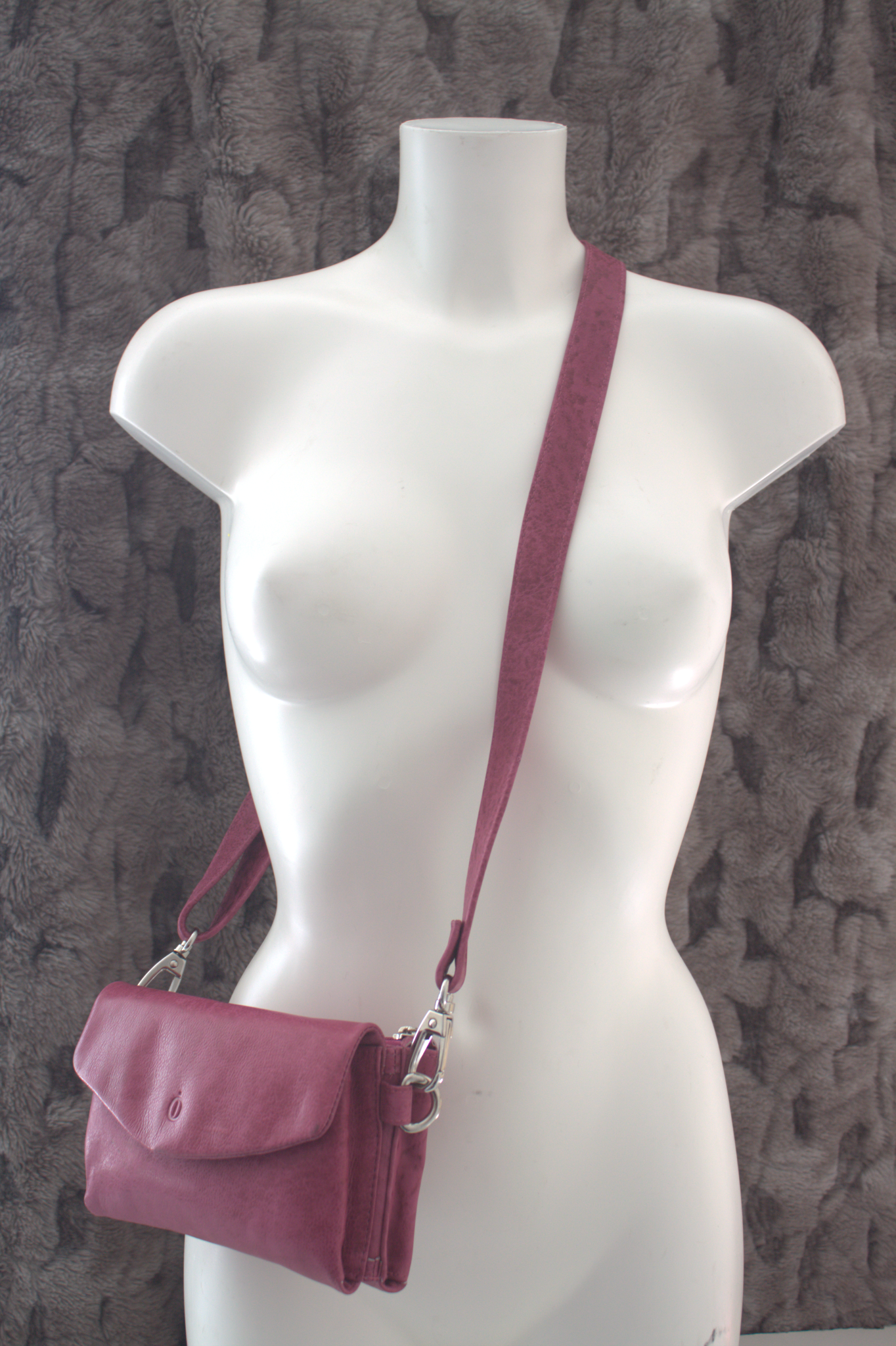 Schoudertasje / Festival Tasje/ Crossbody bag 472 Fuchsia