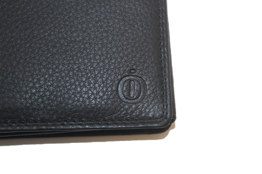 OI zwarte leren heren portemonnee / klassieke billfold laag model voor 7 pasjes/ platte beurs met lipje binnenin / anti skim / zwart leer / 103