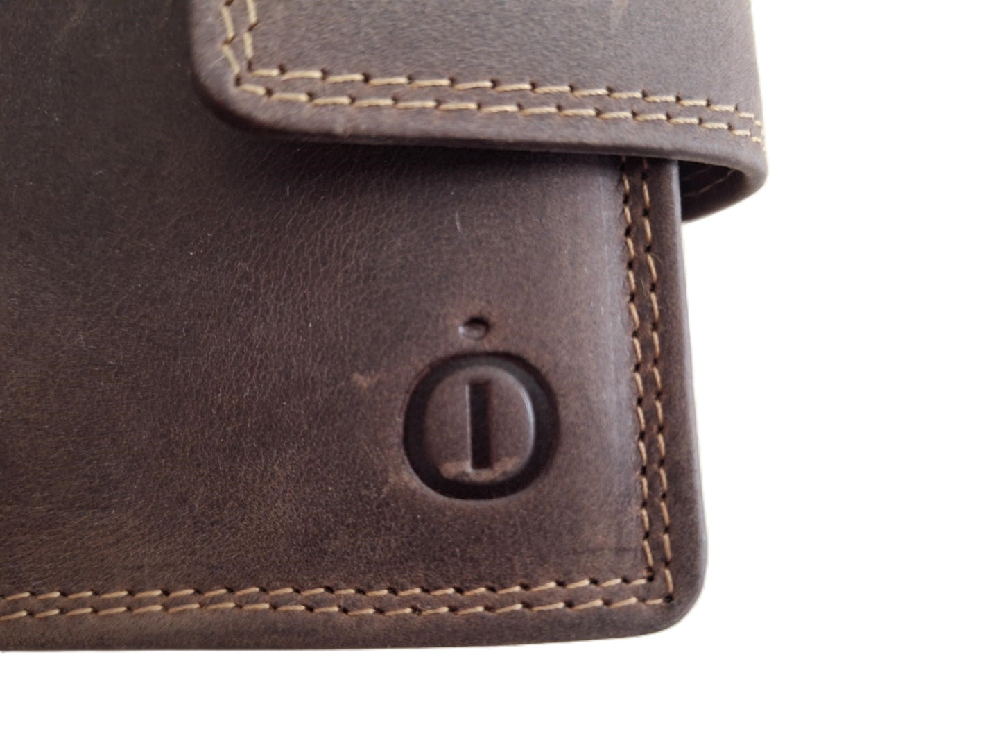Oi Hunter bruine leren billfold met Cardprotector afsluitbaar / normale portemonnee met Figuretta pasjeshouder en lip om af te sluiten / complete portemonnee met anti skim kastje / leren beurs met metalen pasjeshouder / bruin leer / 671H