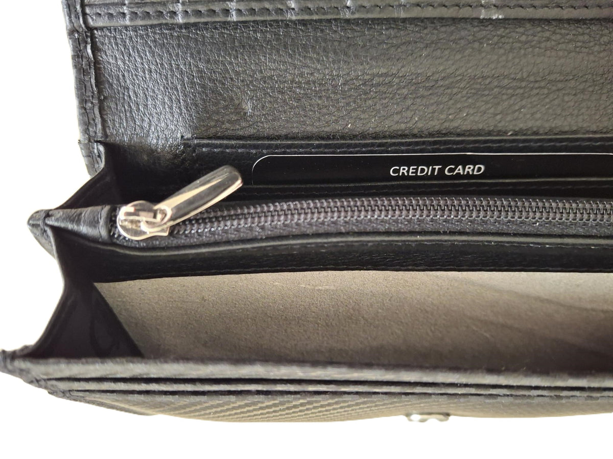 OI zwarte "Carbon-look" leren dames portemonnee met klep / platte huishoudbeurs / lange envelopportemonnee afsluitbaar / RFID protected / zwart met patroontje / 677Carbon