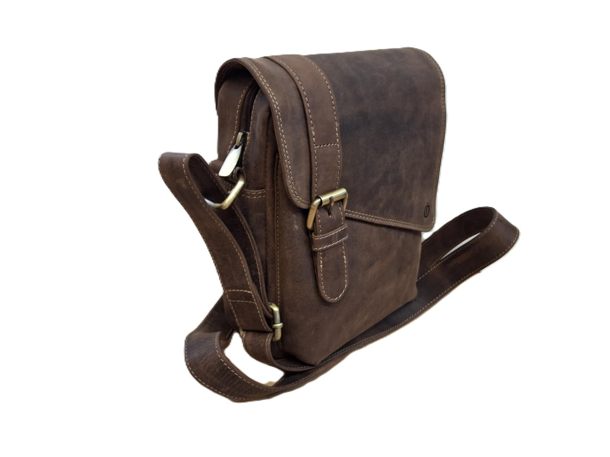 OI LUXE Hunter bruine schoudertas Ruud / luxe tas om om te hangen voor dames / robuuste hunter leren schoudertas Unisex / óók cross te dragen / bruin leer / 595H