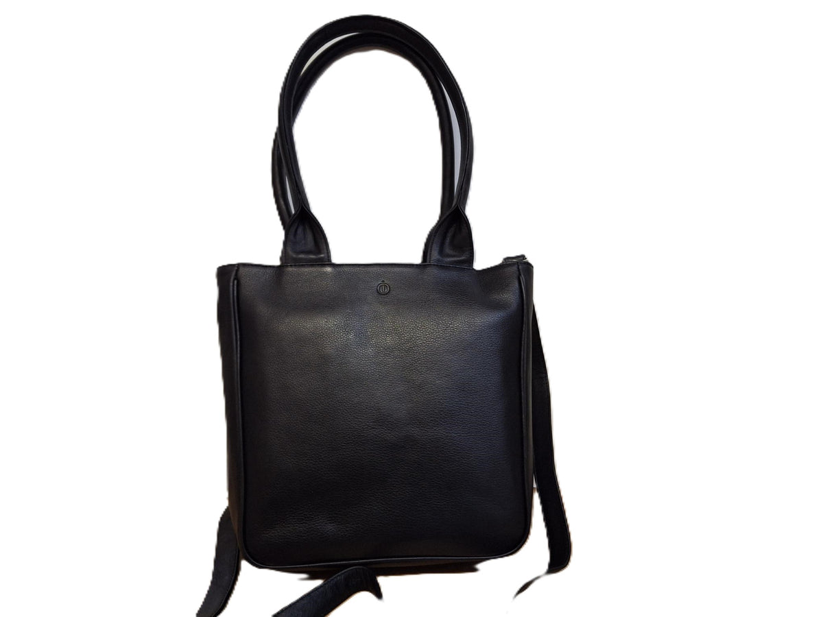Oi zwarte leren schoudertas José / compacte shopper bag / tas te gebruiken als schoudertas, draagtas en handtas / zwarte leren tas met lange handvatten / zwart rundsleer / 597