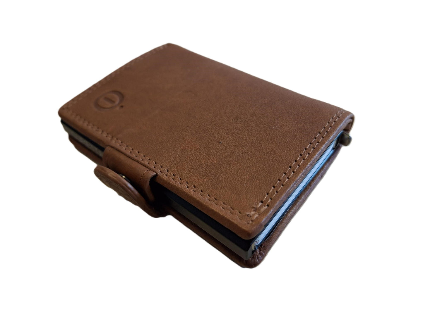 Oi zand- camel kleurige leren portemonnee met figuretta Cardprotector zonder muntvak/ compacte beurs met metalen pasjeshouder / anti skim kastje in zeer kleine portemonnee / cognac - camel kleurig leer/ 534AVC