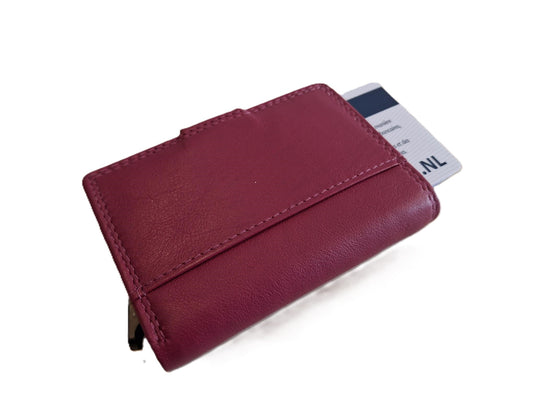 Oi Fuchsia roze leren portemonnee met figuretta Cardprotector zonder muntvak / compacte beurs met metalen pasjeshouder / anti skim kastje in zeer kleine portemonnee / fuchsia rose leer / 534AFuchsia