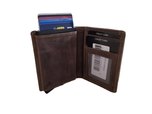 OI Hunter bruine leren portemonnee met Figuretta pasjeshouder en plaats voor klein geld / Compact portemonneetje met Cardprotector en muntvak / compleet beursje met RFID SAFE kastje / metalen pasjeshouder in anti skim portemonnee / bruin leer / 145H
